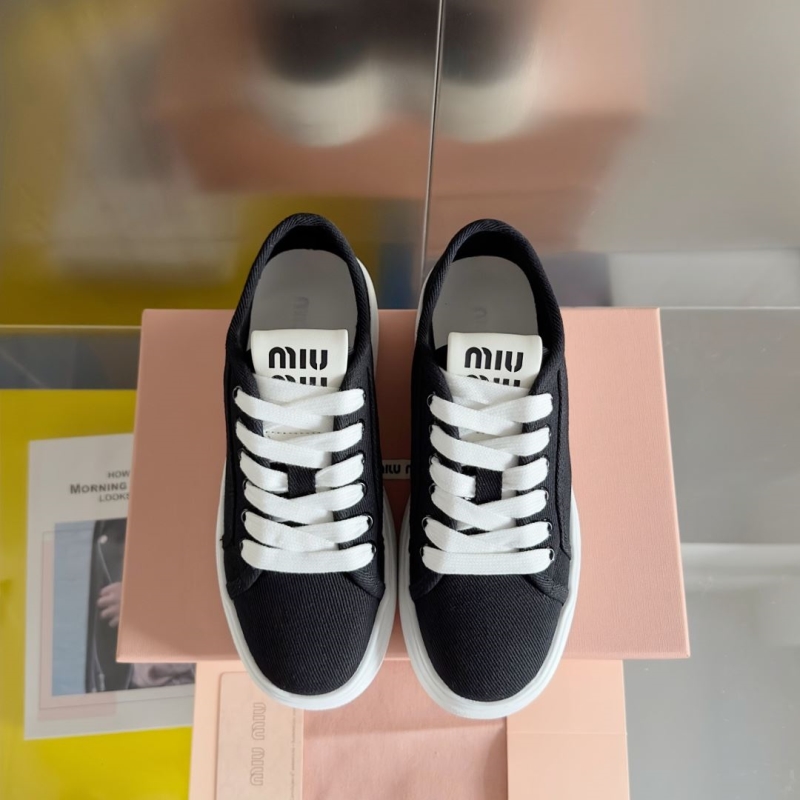 Miu Miu Casual Shoes